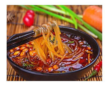 吃在途中万高达味酸辣粉.jpg