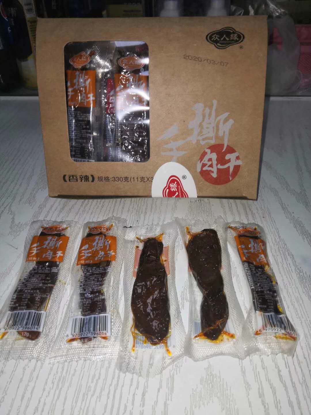 众人缘手撕肉干香辣味箱装330g2.jpg