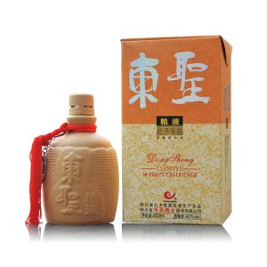 东圣10年窖酒