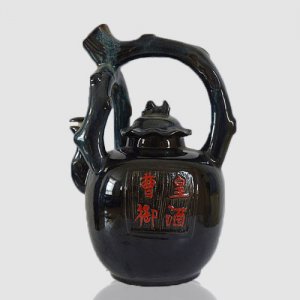 曹皇御酒瓷瓶