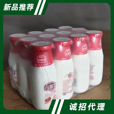 小甜牛发酵酸奶玻璃瓶草莓味320克X12瓶