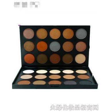 ISMINEE30色眼影盘