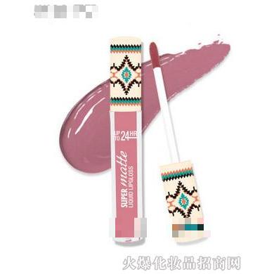 MK保湿不易脱色唇彩