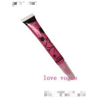 LOVE-VOGUE多色枫叶软管唇彩