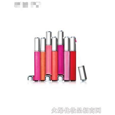 露华浓UltraHDLipLacquer高清液体唇彩