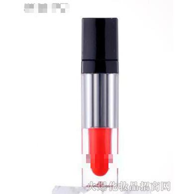 丝柔盈润唇彩