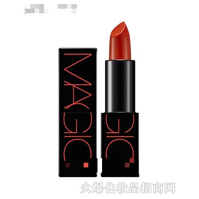 谜尚魔方润彩唇膏 [OR03阳光海滩]